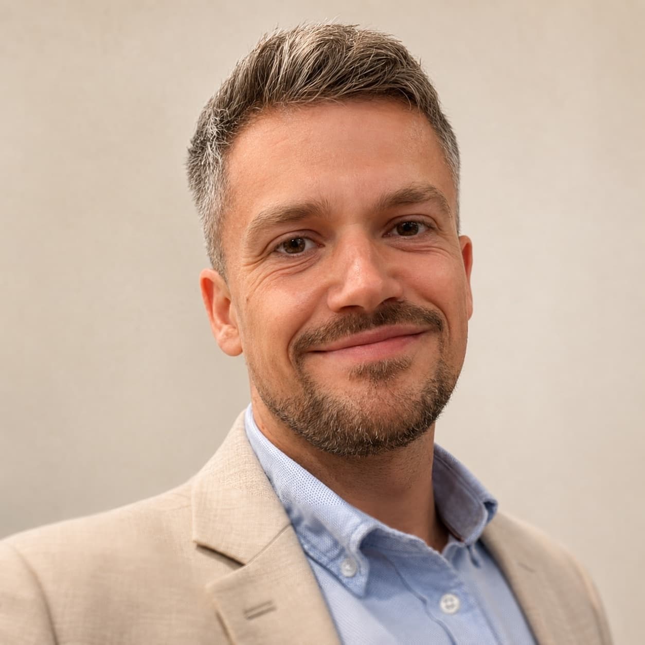 Sotirios Batsos — integrative psychotherapist